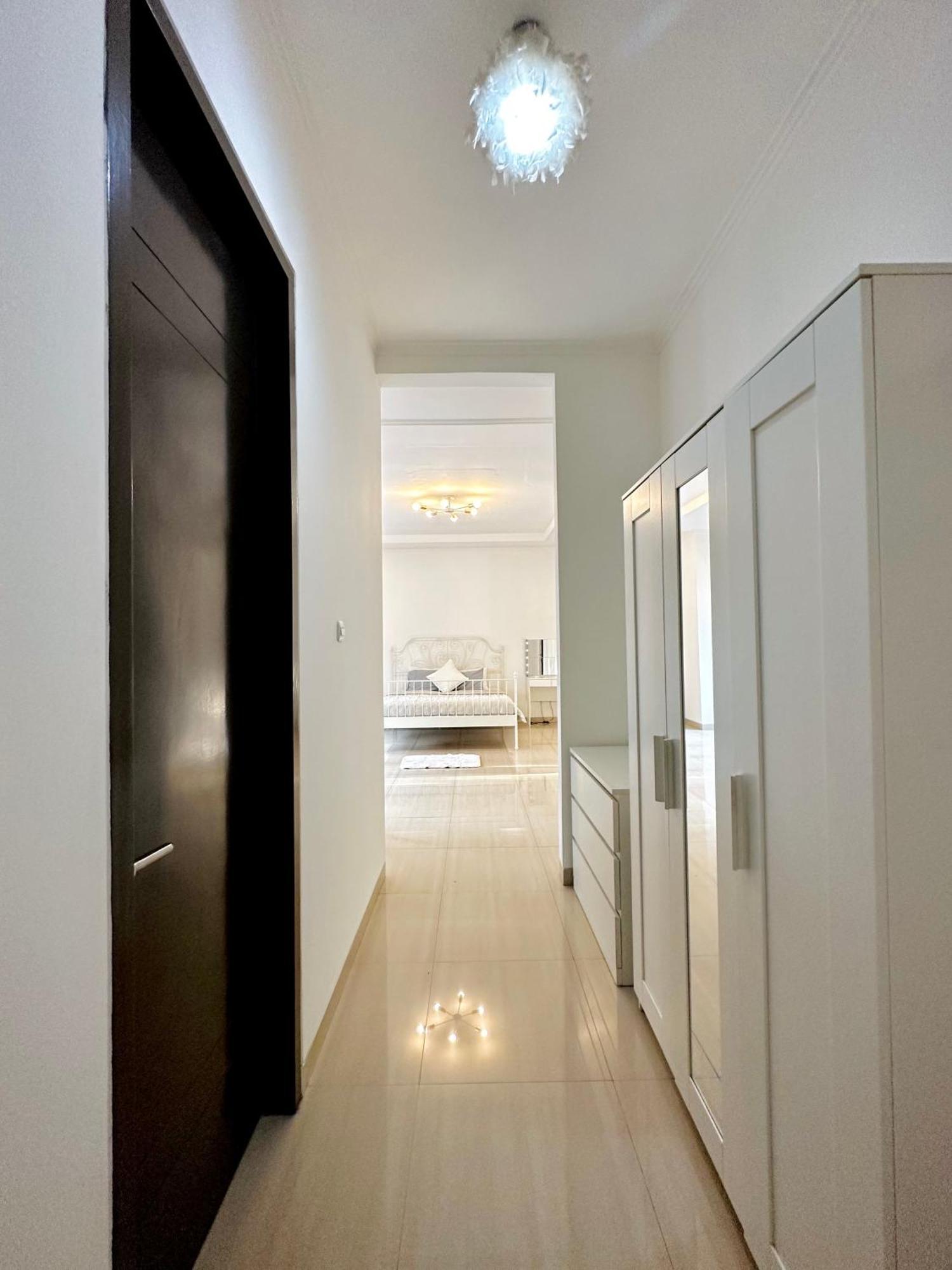 4-Bedroom Home In South Jakarta Nuansa Swadarma Residence By Le Ciel Hospitality Exteriér fotografie