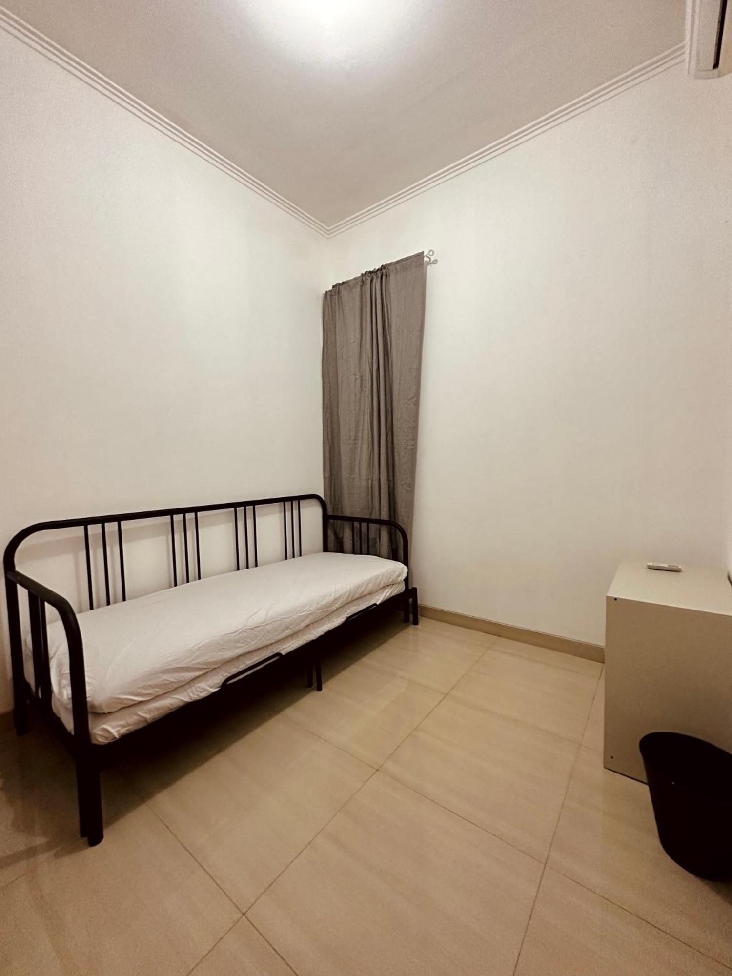 4-Bedroom Home In South Jakarta Nuansa Swadarma Residence By Le Ciel Hospitality Exteriér fotografie